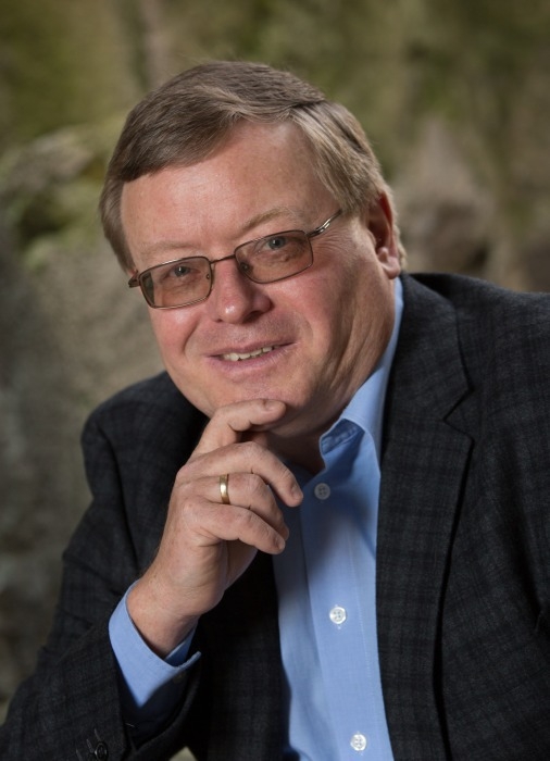Interview mit Mac P. Lorne über das Buch : Die Pranken des Löwen – Podcast Interview mit Mac P. Lorne über das Buch : Die Pranken des Löwen – Podcast